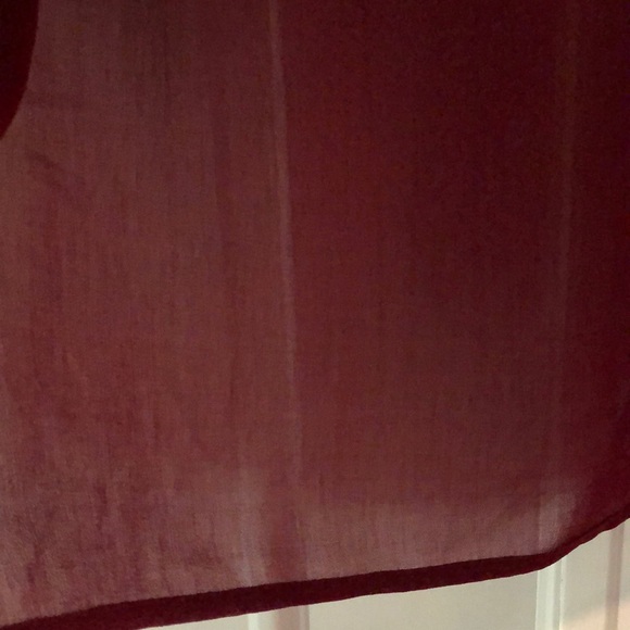 Womens short sleeved collared button down blouse - Picture 7 of 7